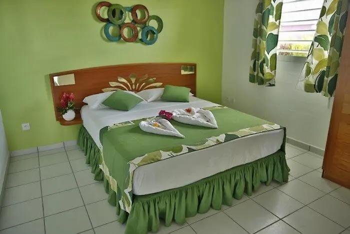 Casa vacanze Chute Du Carbet Gite Bain Privee Et Piscine Commune Saint-Francois