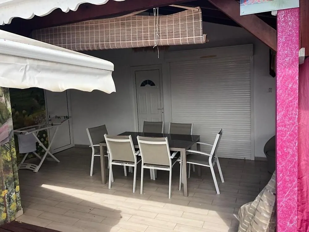 Chute Du Carbet Gite Bain Privee Et Piscine Commune سانت فرانسوا غوادلوب
